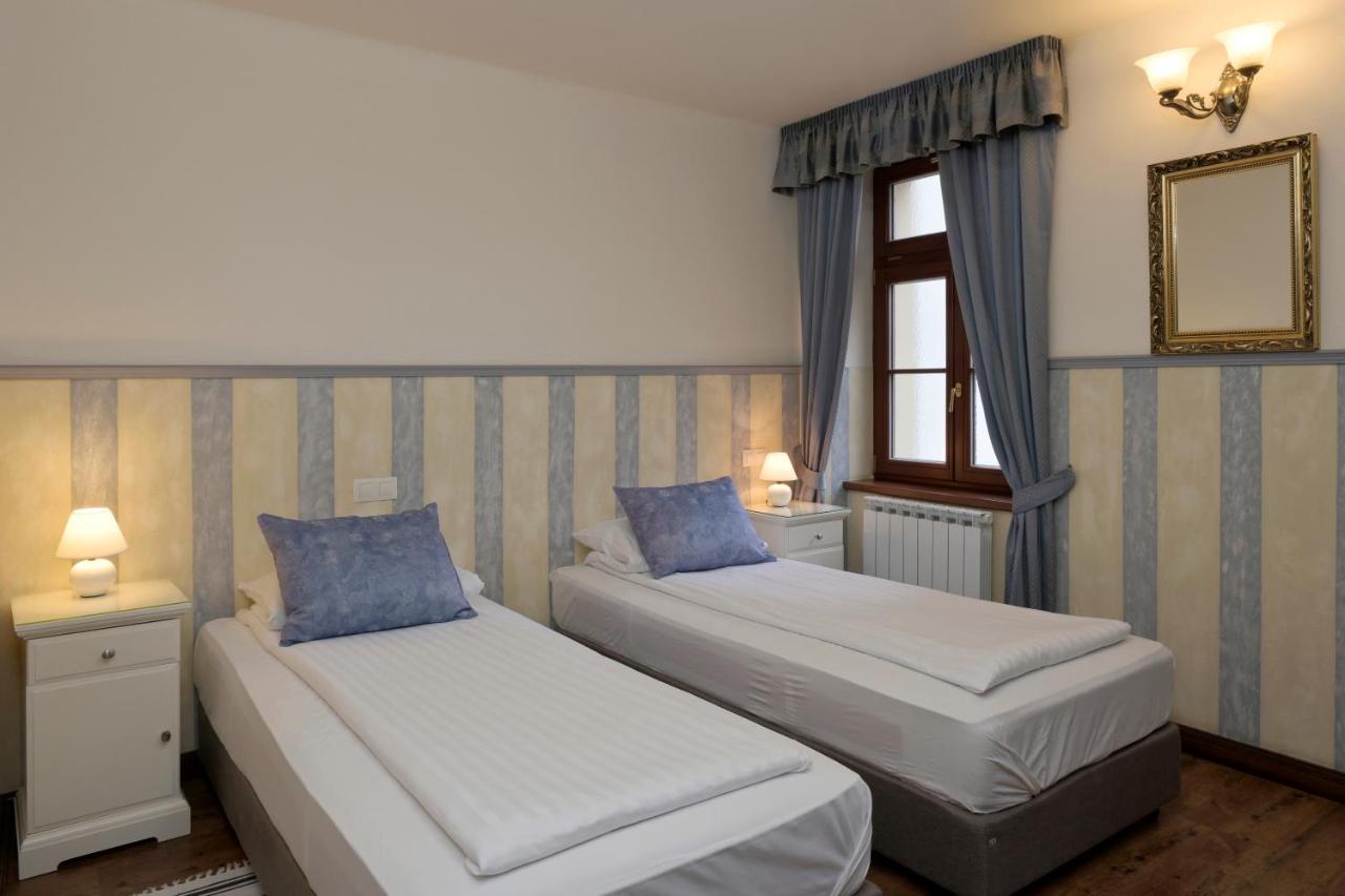 La Fresca Hotell Kroměříž Eksteriør bilde
