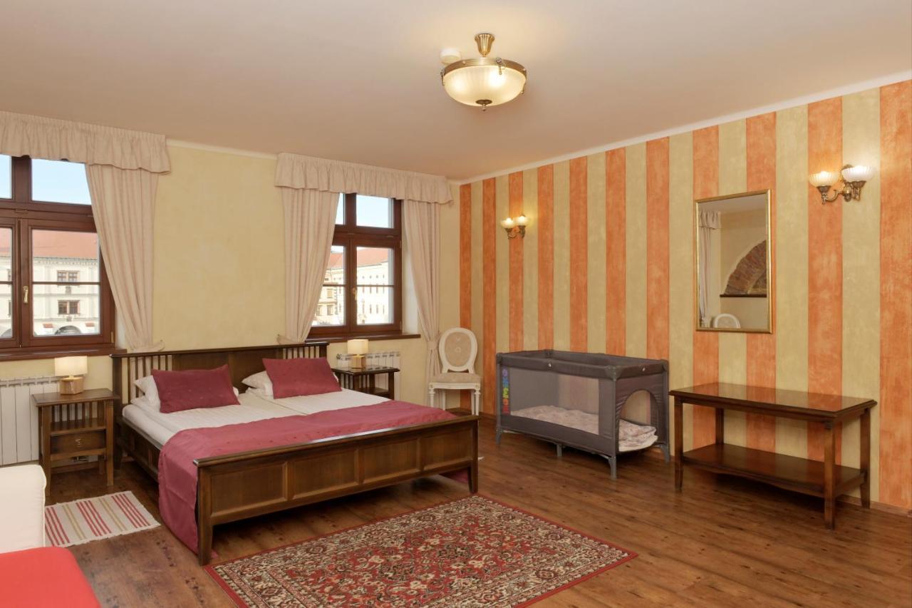 La Fresca Hotell Kroměříž Eksteriør bilde