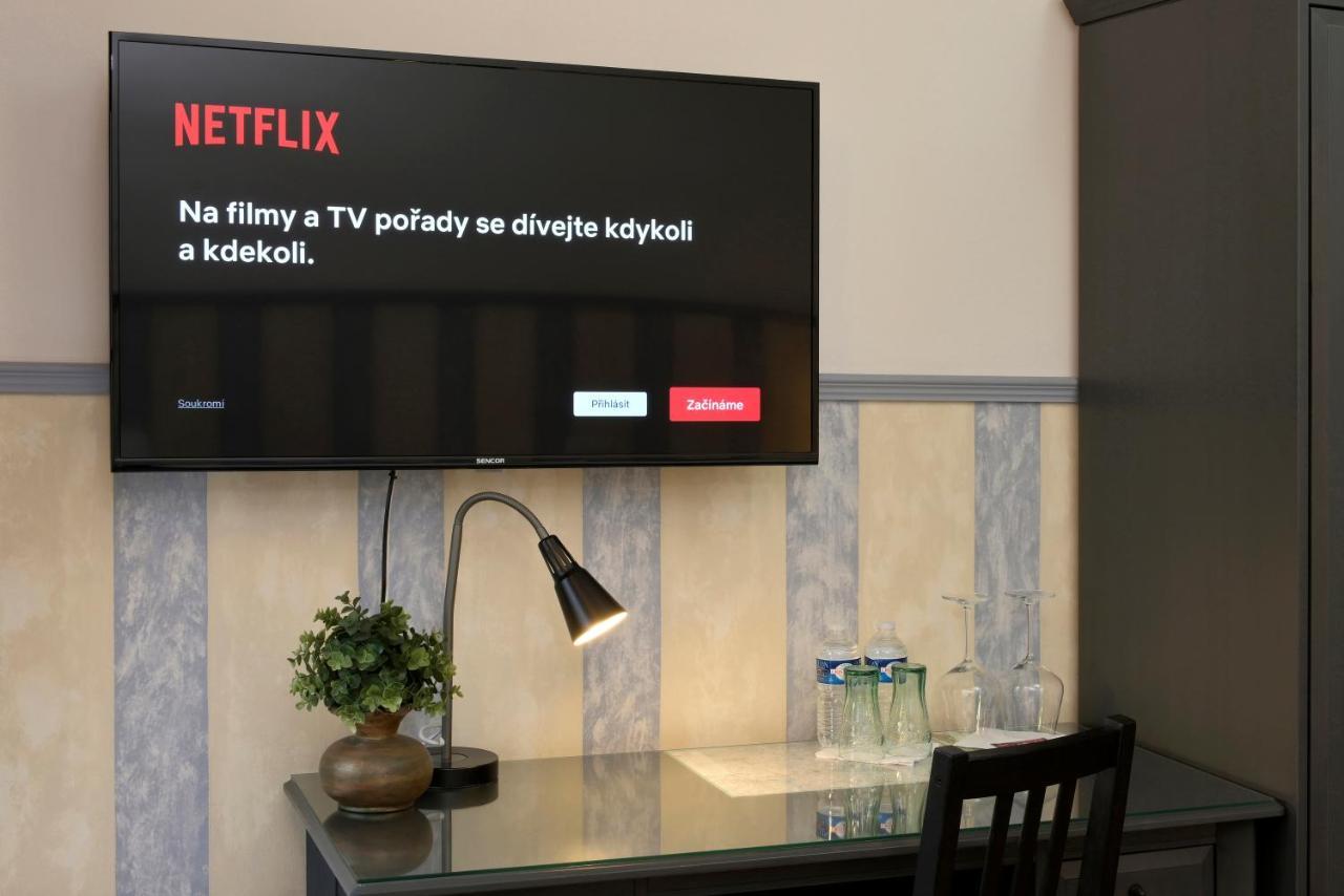 La Fresca Hotell Kroměříž Eksteriør bilde