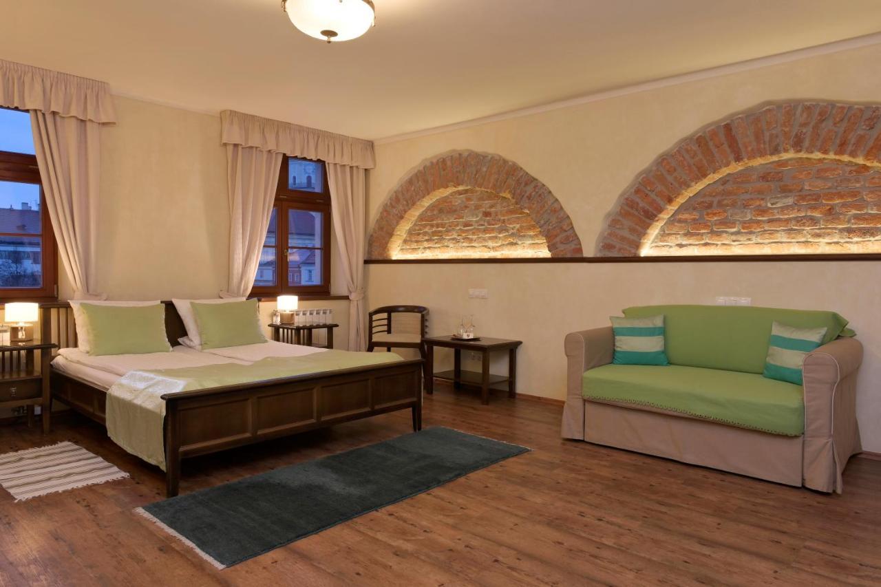 La Fresca Hotell Kroměříž Eksteriør bilde