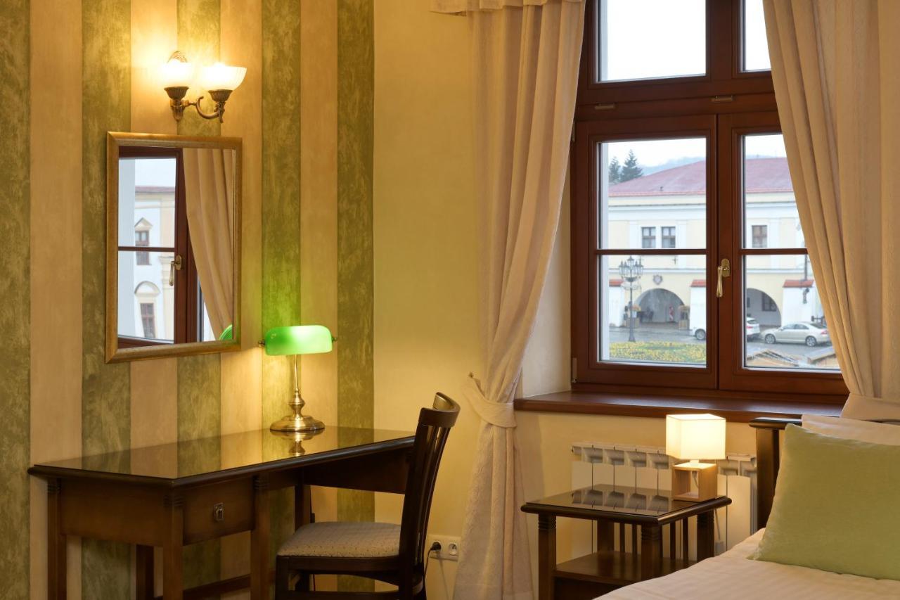 La Fresca Hotell Kroměříž Eksteriør bilde