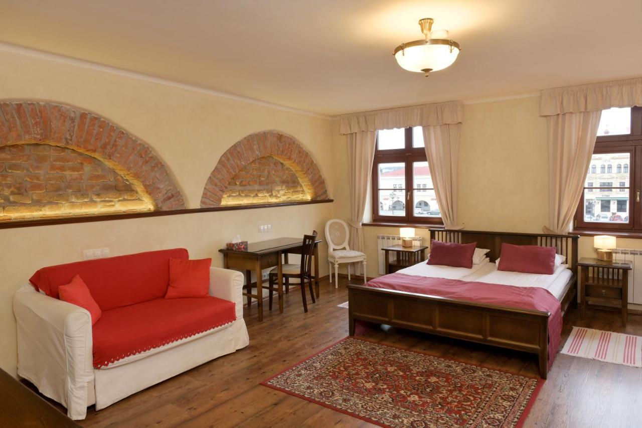 La Fresca Hotell Kroměříž Eksteriør bilde